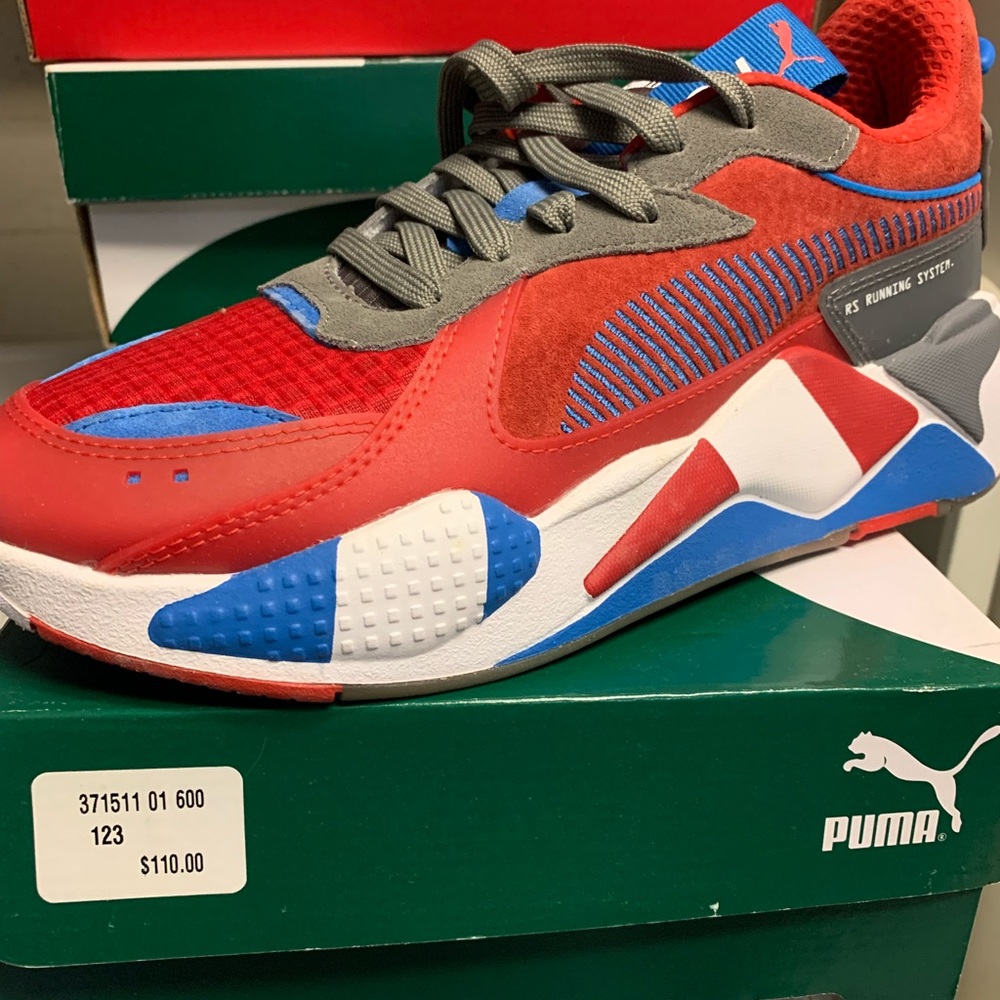 Puma rs-x retro style running sneaker adidas